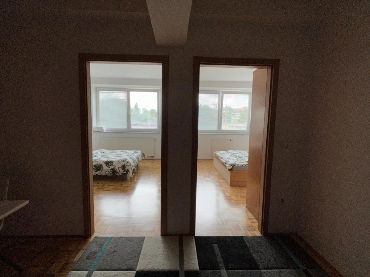 Apartma Lunca 1 Любляна Екстериор снимка