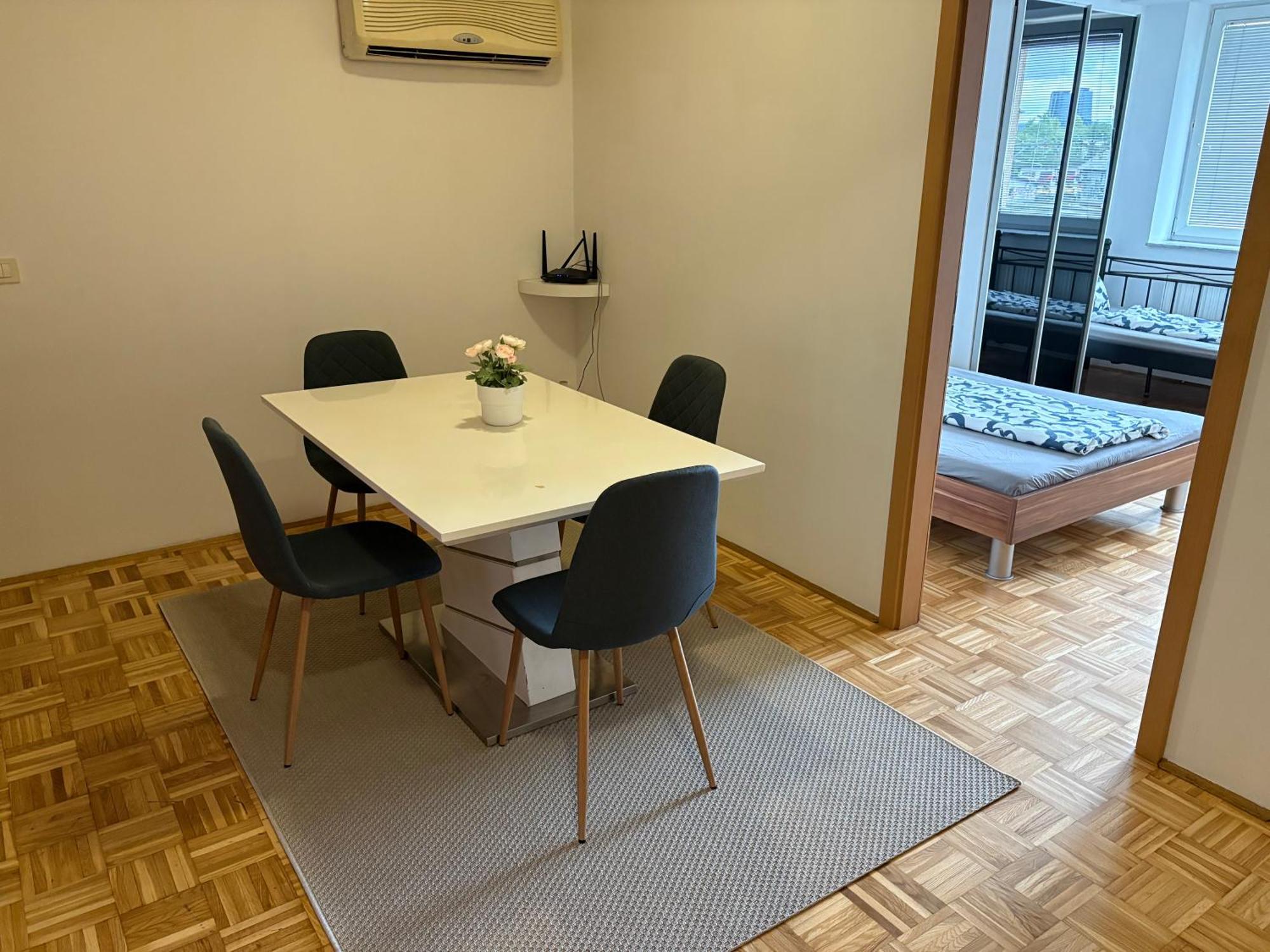 Apartma Lunca 1 Любляна Екстериор снимка